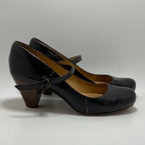Frye | Black Patent Leather Mary Jane Heels sz 6